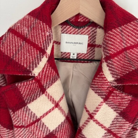 Gorgeous Red Plaid Banana Republic Factory Coat- Size M - Picture 6 of 8